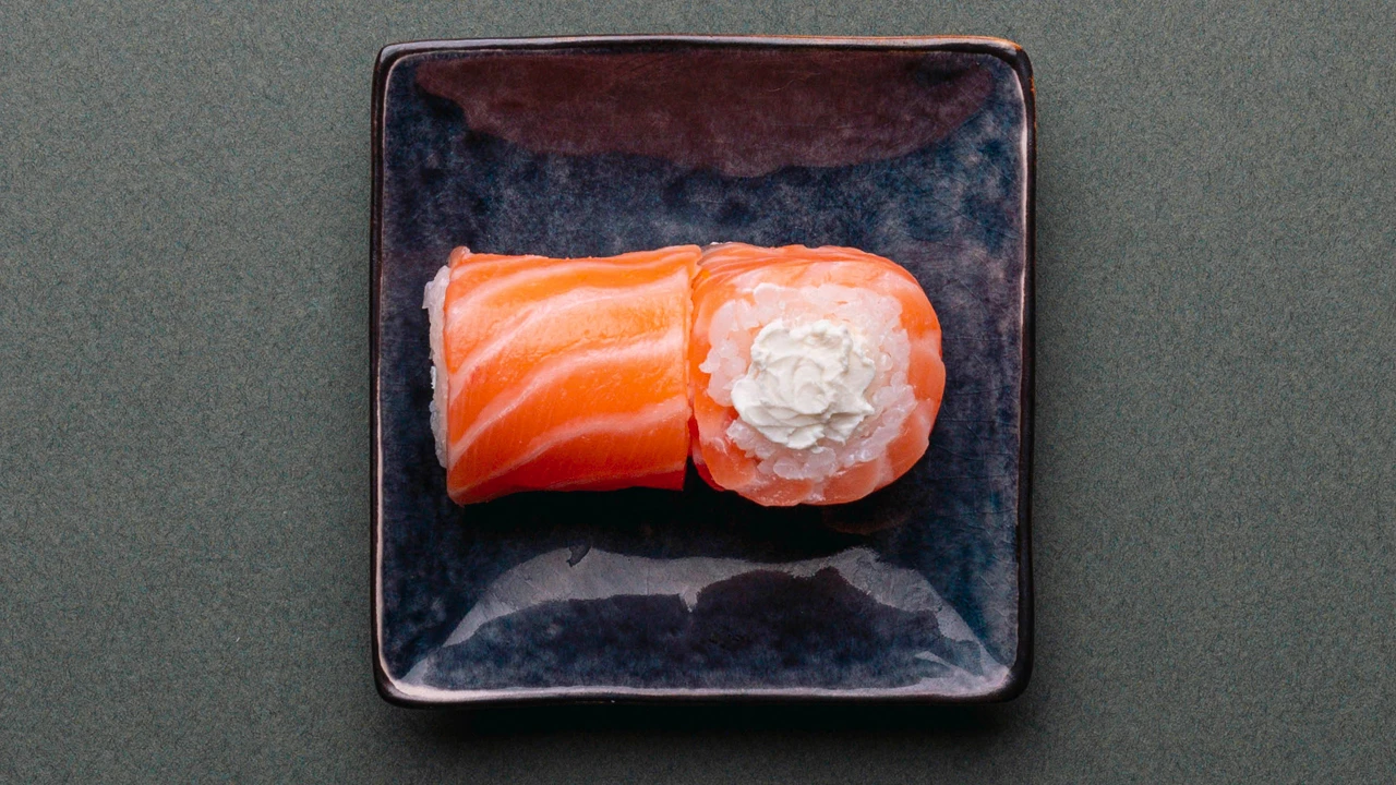 Salmon & Cheese Roll - 3 pièces